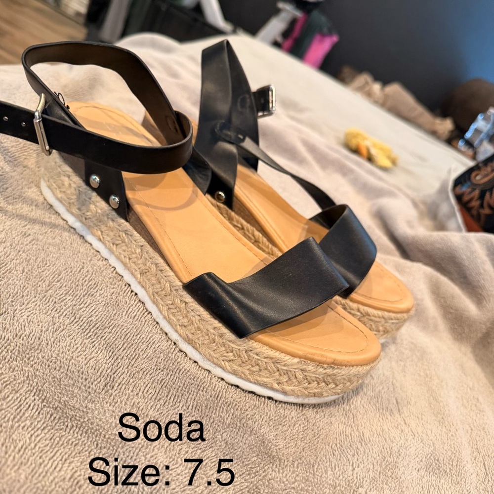 Soda Black Espadrille Sandals